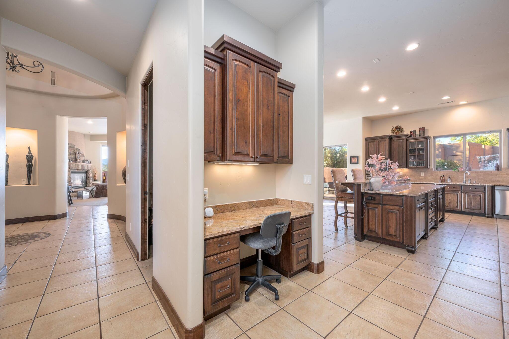 St George, Utah, 84770, United States, 4 Bedrooms Bedrooms, ,5 BathroomsBathrooms,Residential,For Sale,1976696