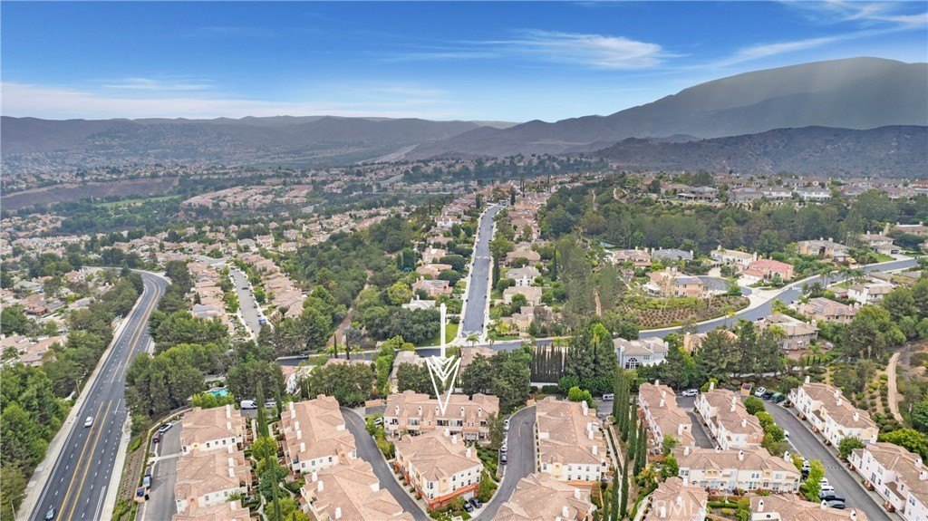 Anaheim, California, 92808, United States, 2 Bedrooms Bedrooms, ,2 BathroomsBathrooms,Residential,For Sale,1917583