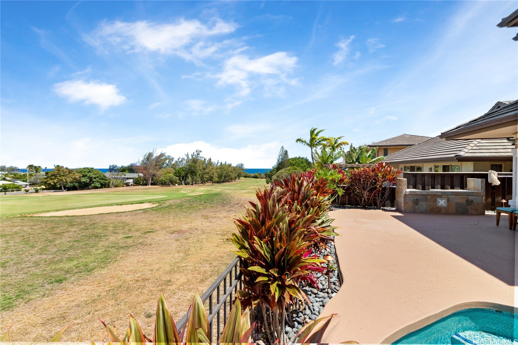 Honolulu, Hawaii, 96825, United States, 4 Bedrooms Bedrooms, ,4 BathroomsBathrooms,Residential,For Sale,1911295