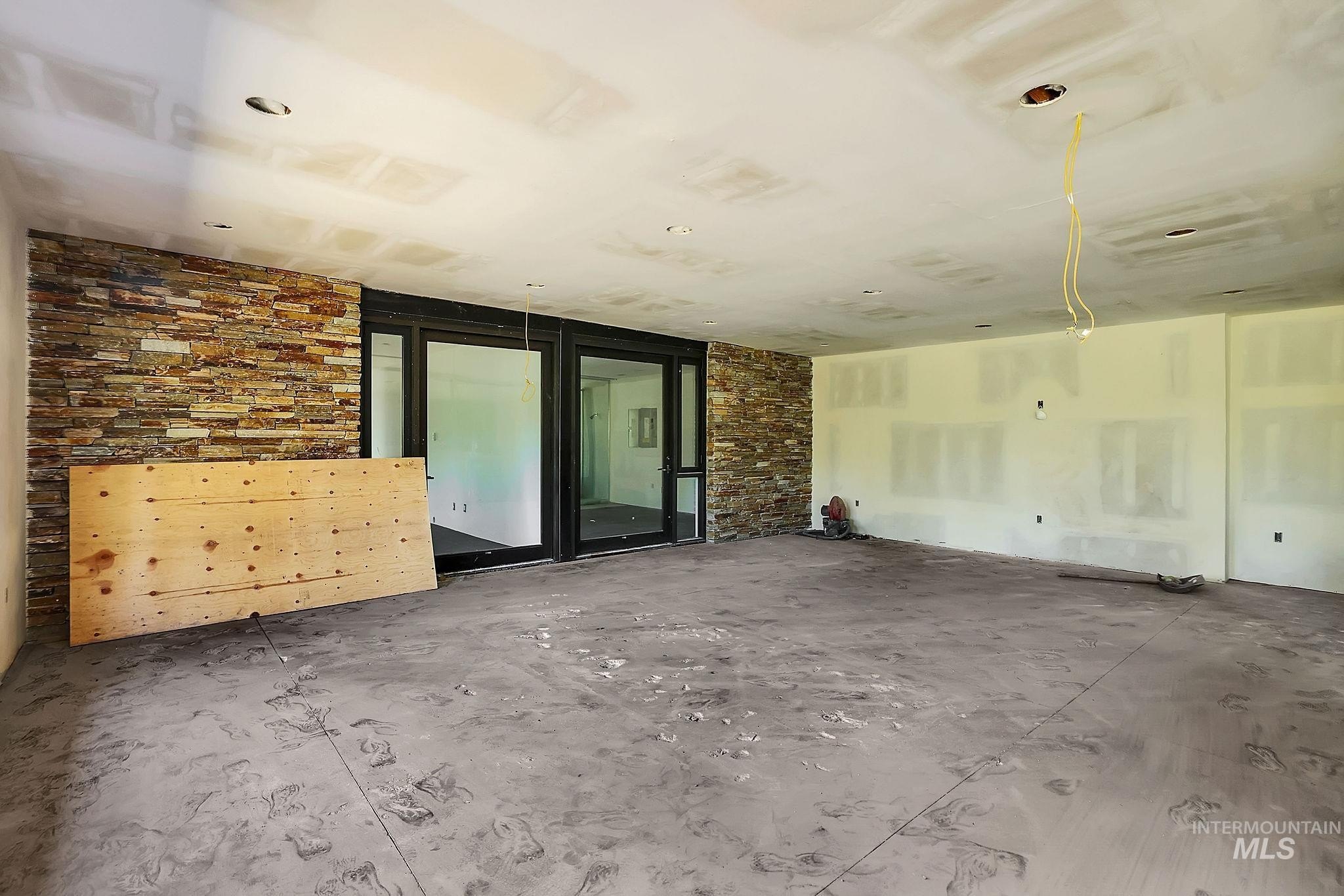 New Meadows, Idaho, 83654, United States, 4 Bedrooms Bedrooms, ,4 BathroomsBathrooms,Residential,For Sale,1980814