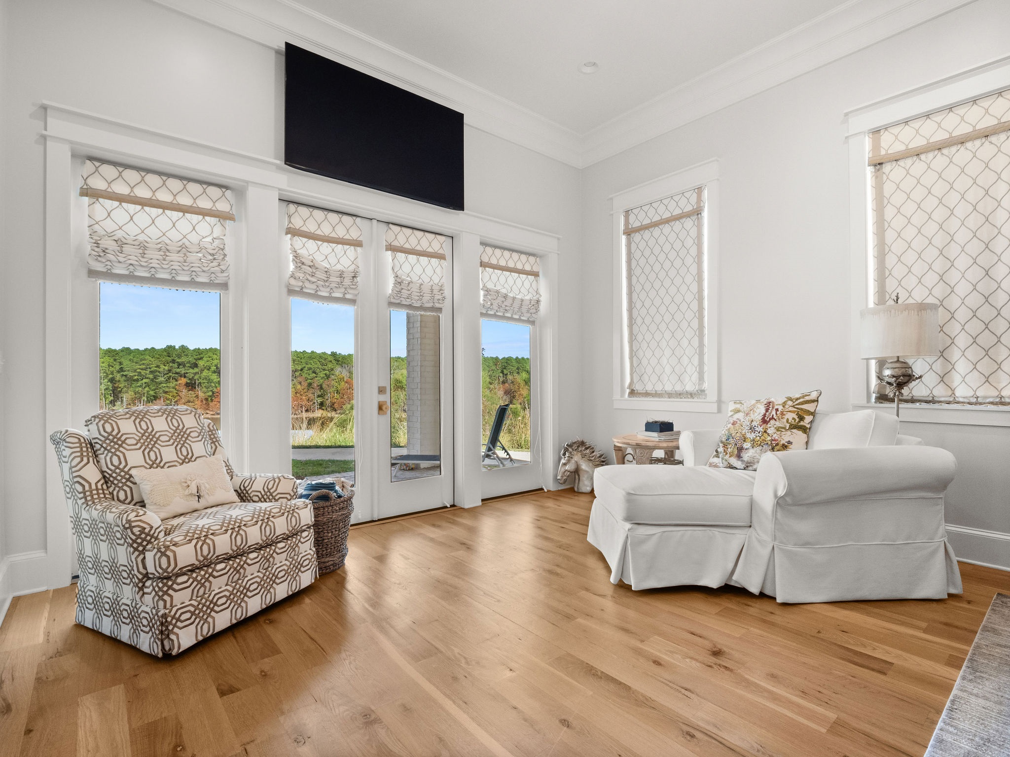 Many, Louisiana, 71449, United States, 3 Bedrooms Bedrooms, ,4 BathroomsBathrooms,Residential,For Sale,1998076