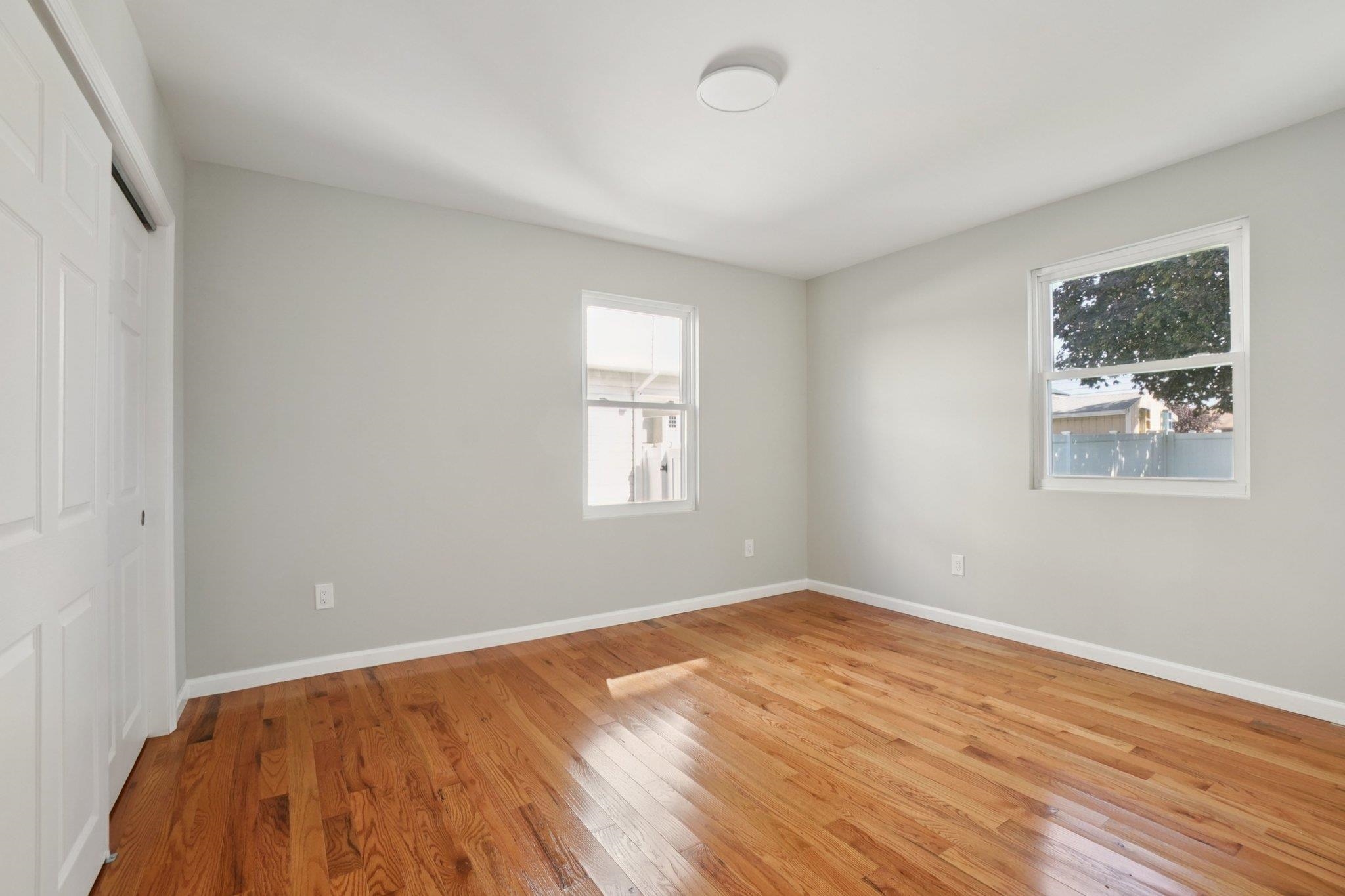 Wood-ridge, New Jersey, 07075, United States, 4 Bedrooms Bedrooms, ,3 BathroomsBathrooms,Residential,For Sale,1979587