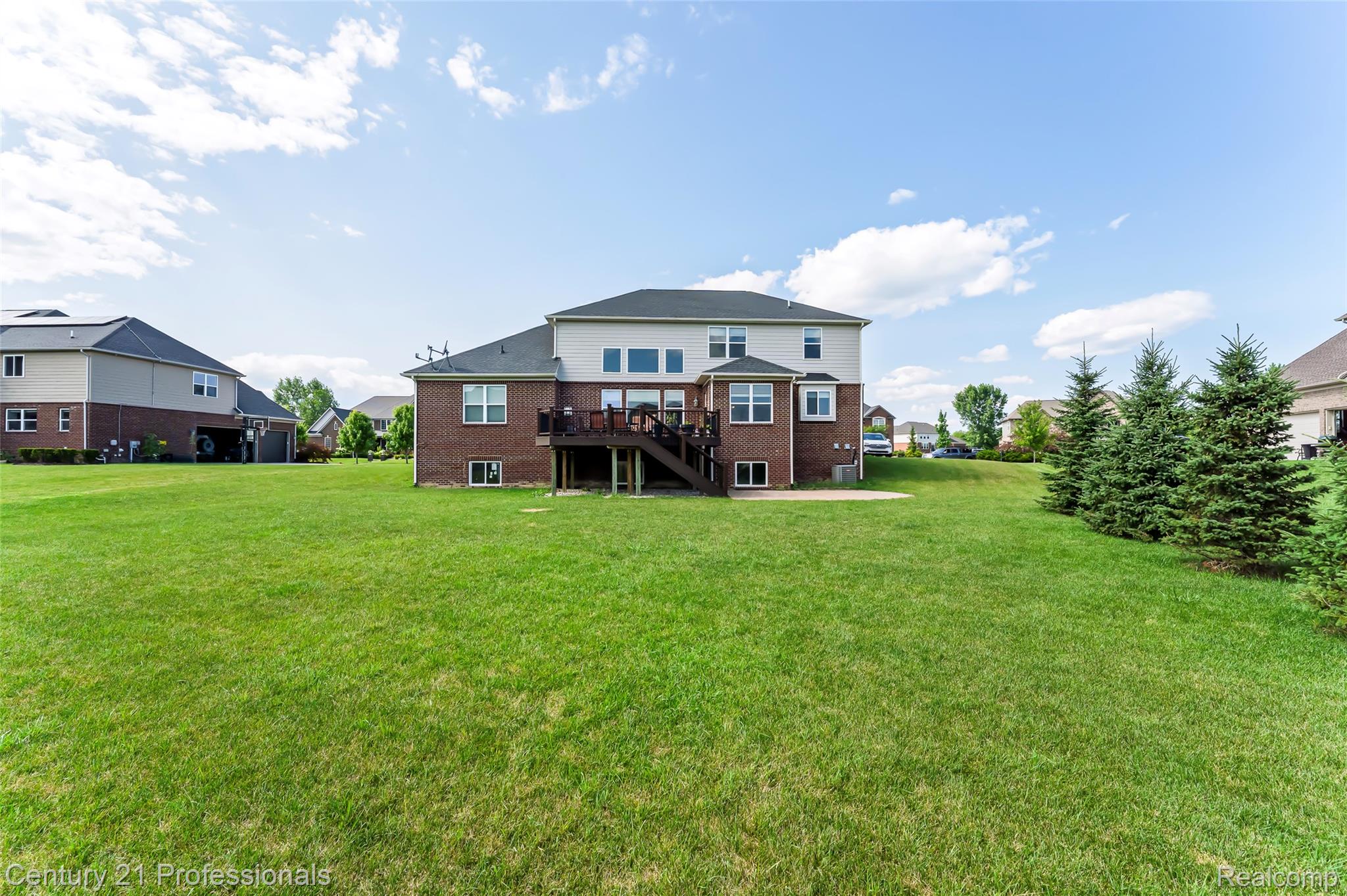 Canton, Michigan, 48187, United States, 5 Bedrooms Bedrooms, ,6 BathroomsBathrooms,Residential,For Sale,1908049