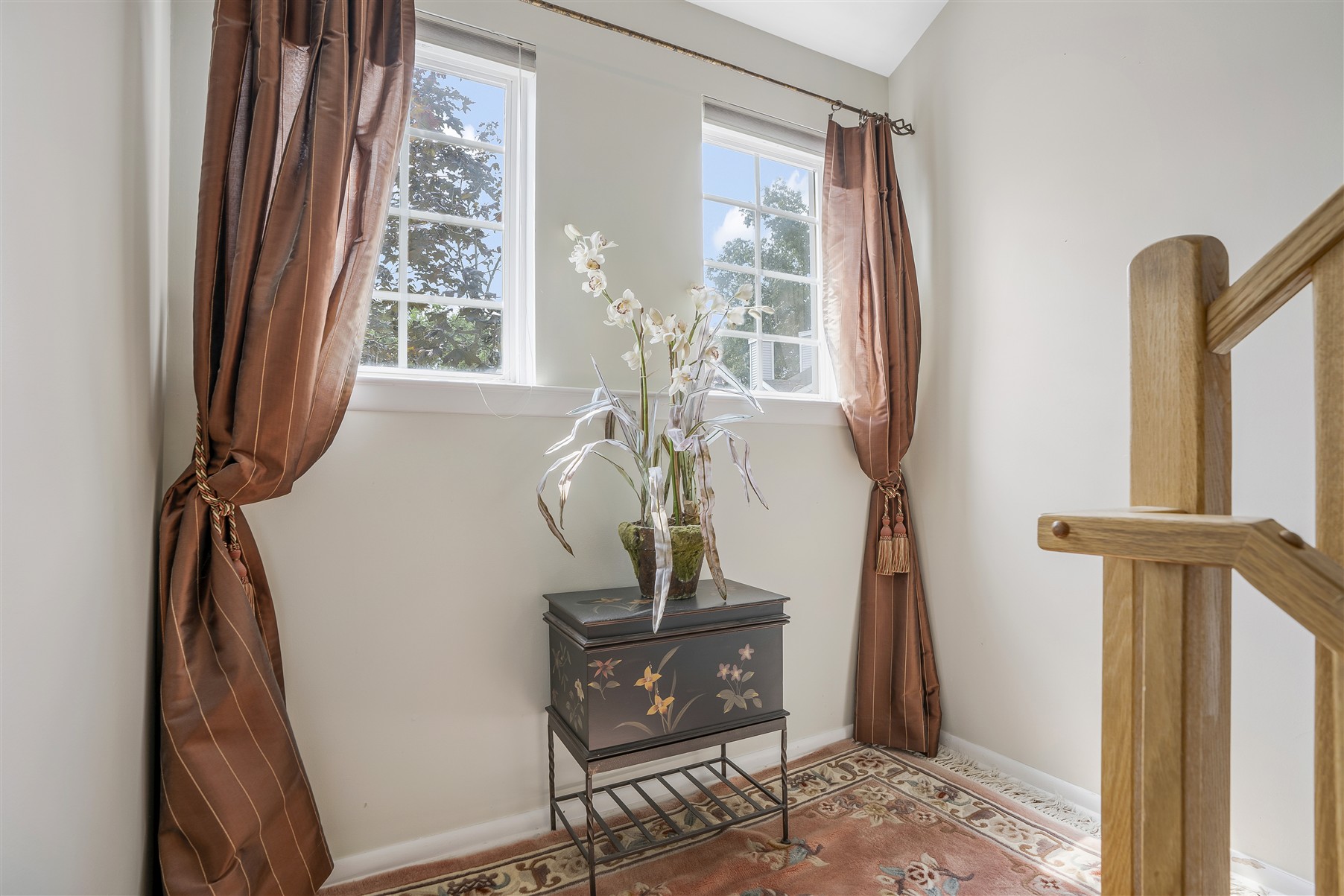  ?Oak Ridge? Townhome Situated on a Premium Private Lot - 物件實景