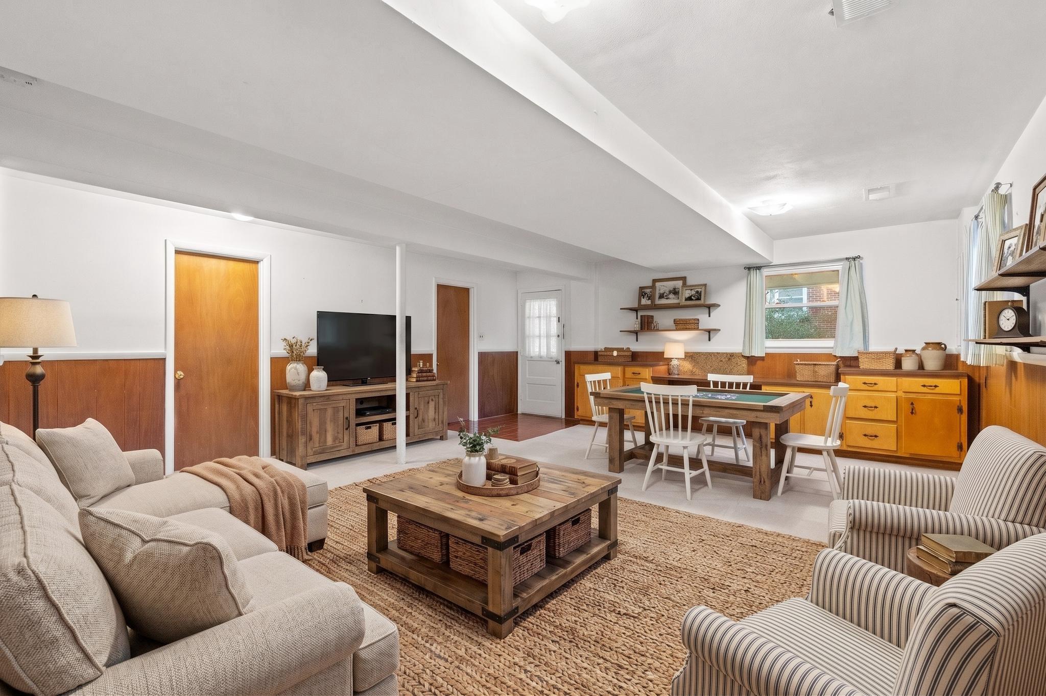  8316 Ashwood Drive, Alexandria, VA, 22308 - 物件實景
