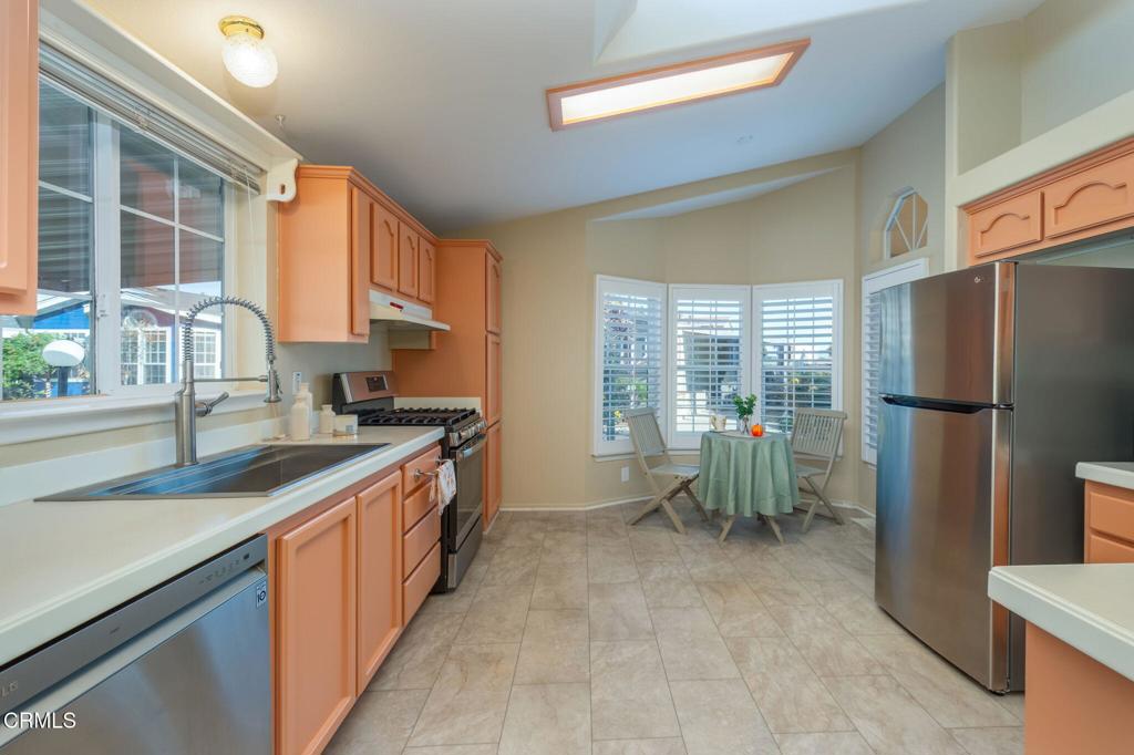 Ventura, California, 93001, United States, 3 Bedrooms Bedrooms, ,1 BathroomBathrooms,Residential,For Sale,1995399