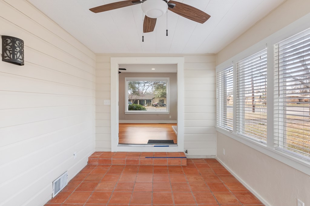 Fredericksburg, Texas, 78624, United States, 4 Bedrooms Bedrooms, ,4 BathroomsBathrooms,Residential,For Sale,1727935