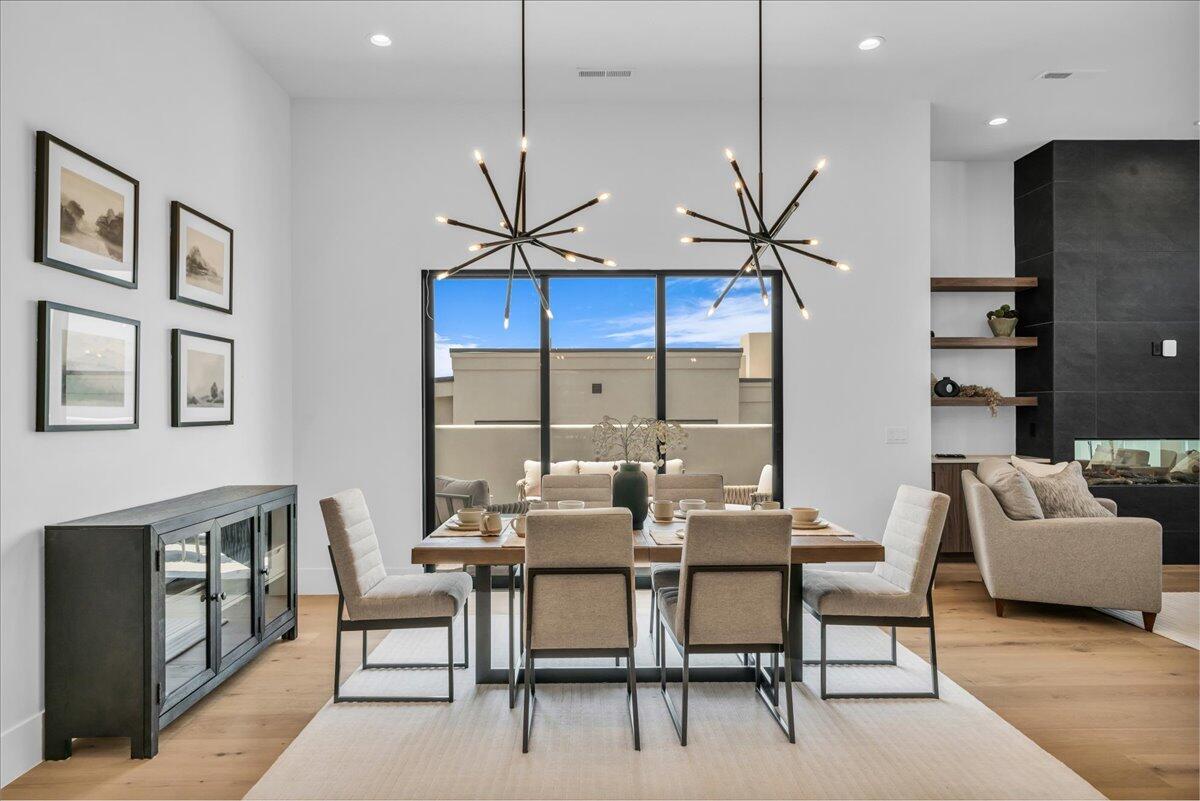 Santa Clara, Utah, 84765, United States, 3 Bedrooms Bedrooms, ,4 BathroomsBathrooms,Residential,For Sale,1904284