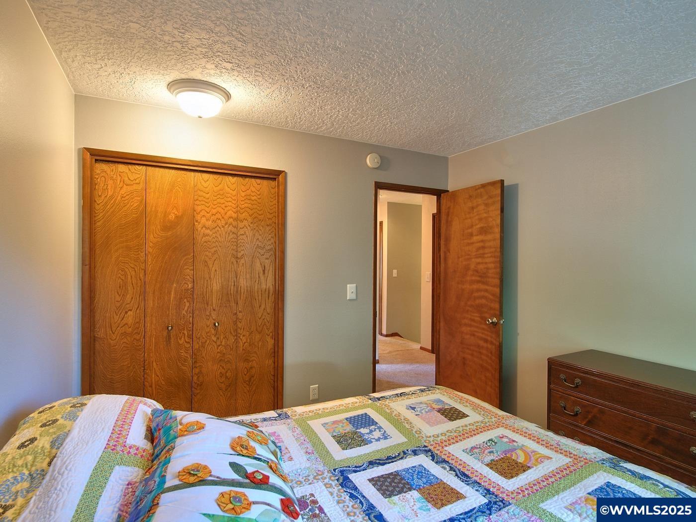 Portland, Oregon, 97229, United States, 4 Bedrooms Bedrooms, ,3 BathroomsBathrooms,Residential,For Sale,1958422