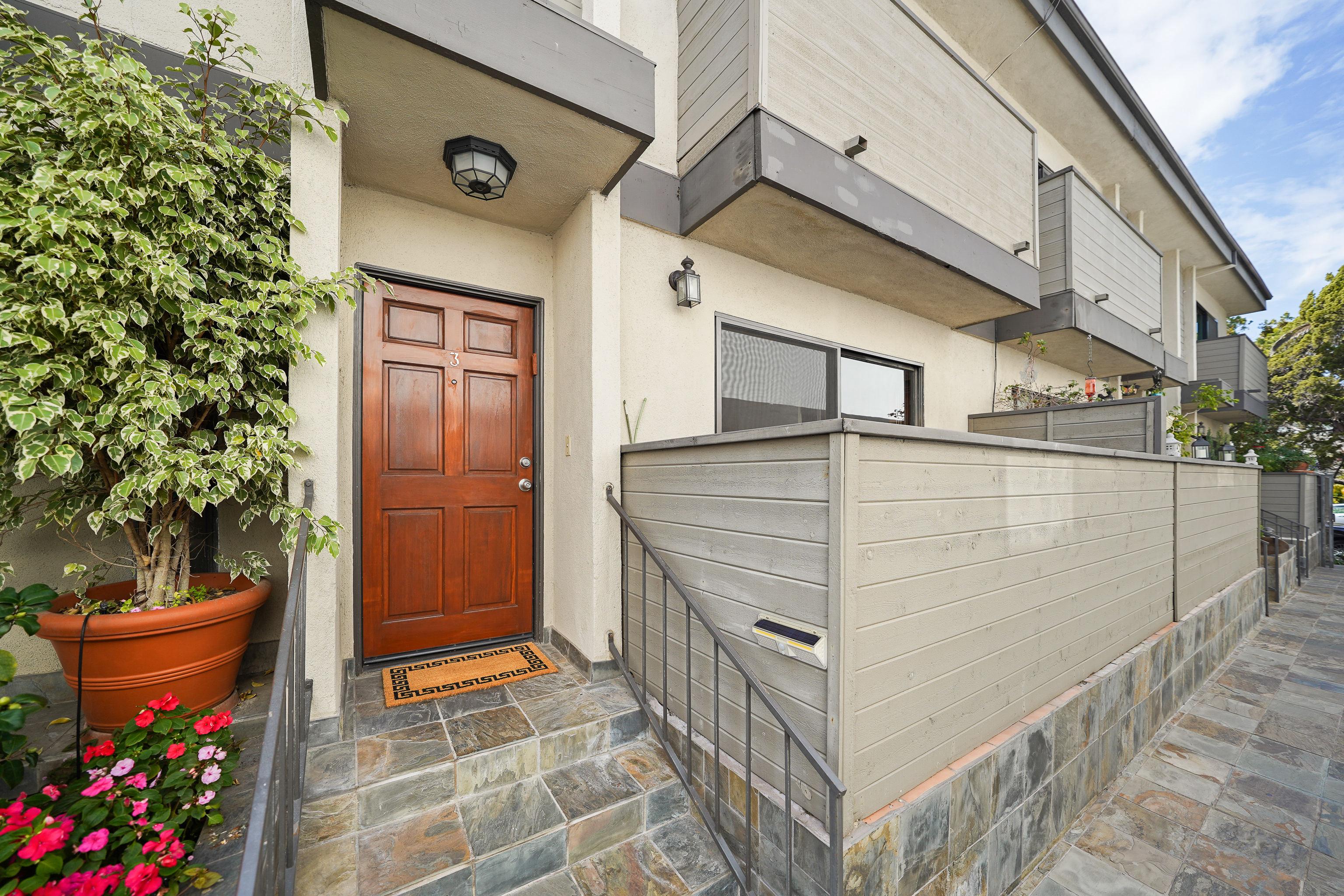  11952 Darlington Avenue, 3 - 物件實景