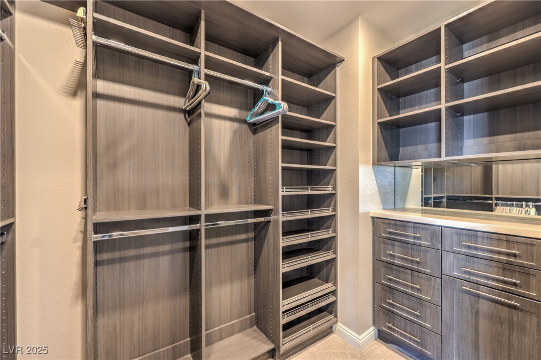 Las Vegas, Nevada, 89138, United States, 4 Bedrooms Bedrooms, ,2 BathroomsBathrooms,Residential,For Sale,1942321