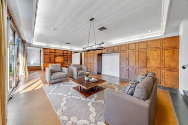 Cordele, Georgia, 31015, United States, 3 Bedrooms Bedrooms, ,5 BathroomsBathrooms,Residential,For Sale,1977947