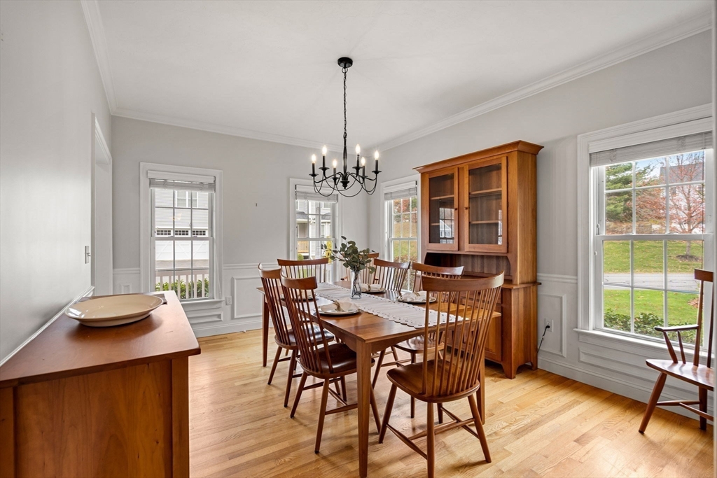 Groton, Massachusetts, 01450, United States, 3 Bedrooms Bedrooms, ,3 BathroomsBathrooms,Residential,For Sale,1987662