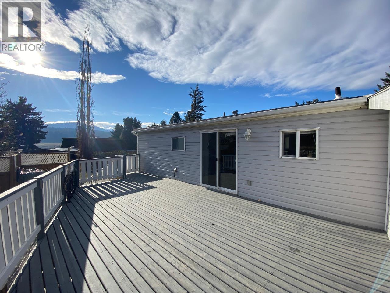KAMLOOPS, British Columbia, V2H 1S7, CA, 4 Bedrooms Bedrooms, ,3 BathroomsBathrooms,Residential,For Sale,1949543