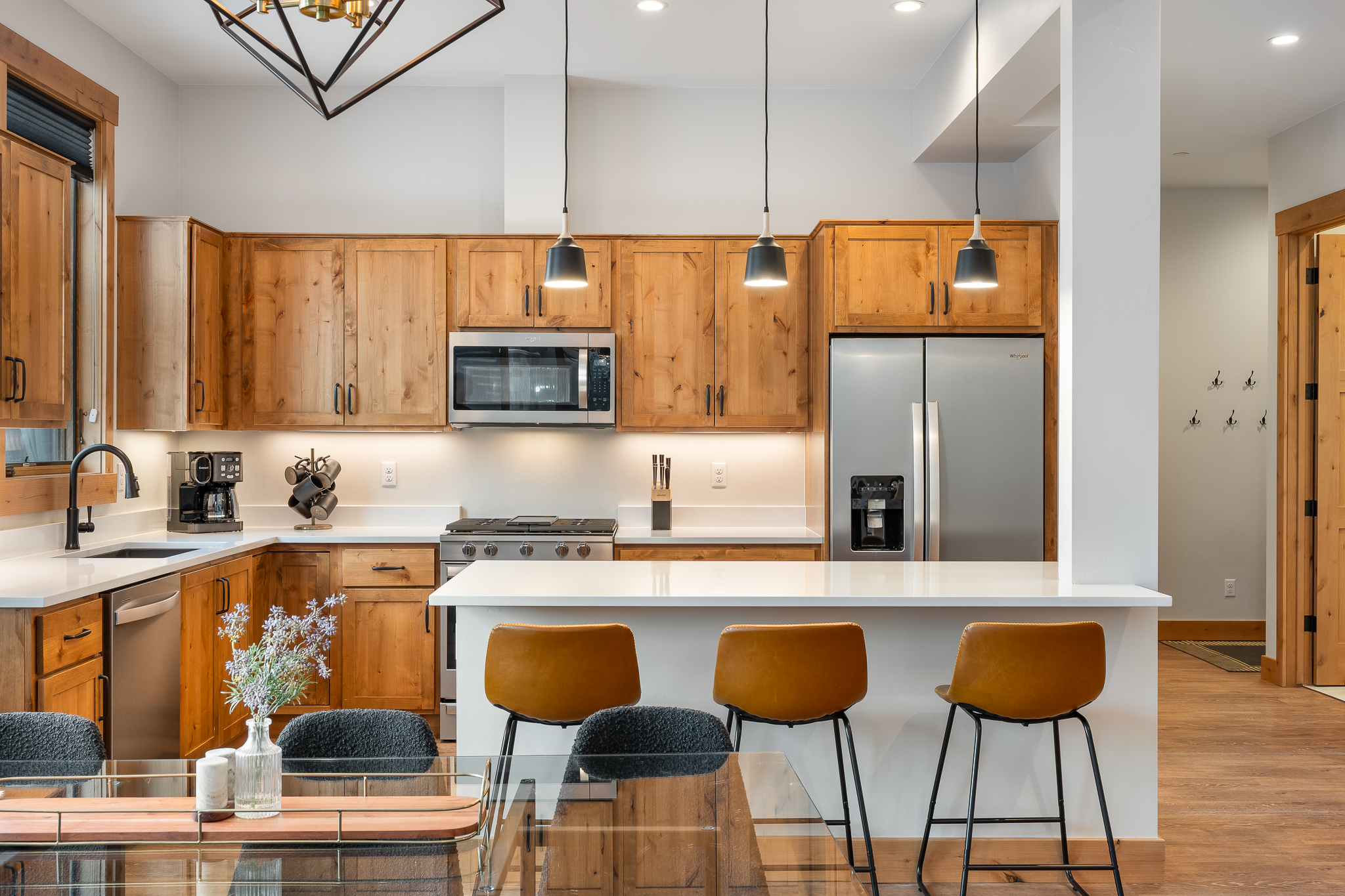  Fully Furnished Luxury Condo in Grand Park - 物件實景