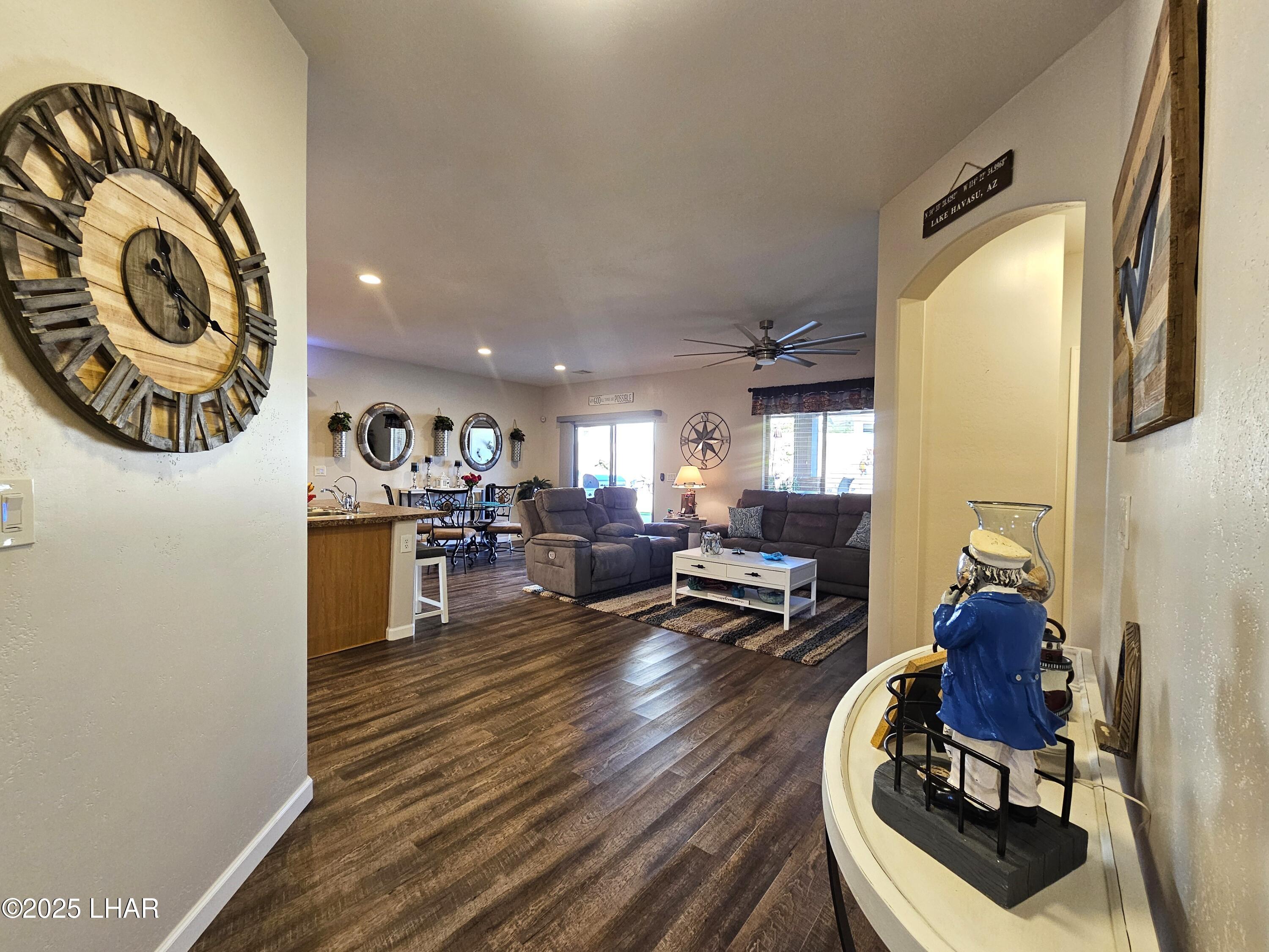 Lake Havasu City, Arizona, 86404, United States, 3 Bedrooms Bedrooms, ,2 BathroomsBathrooms,Residential,For Sale,1957391