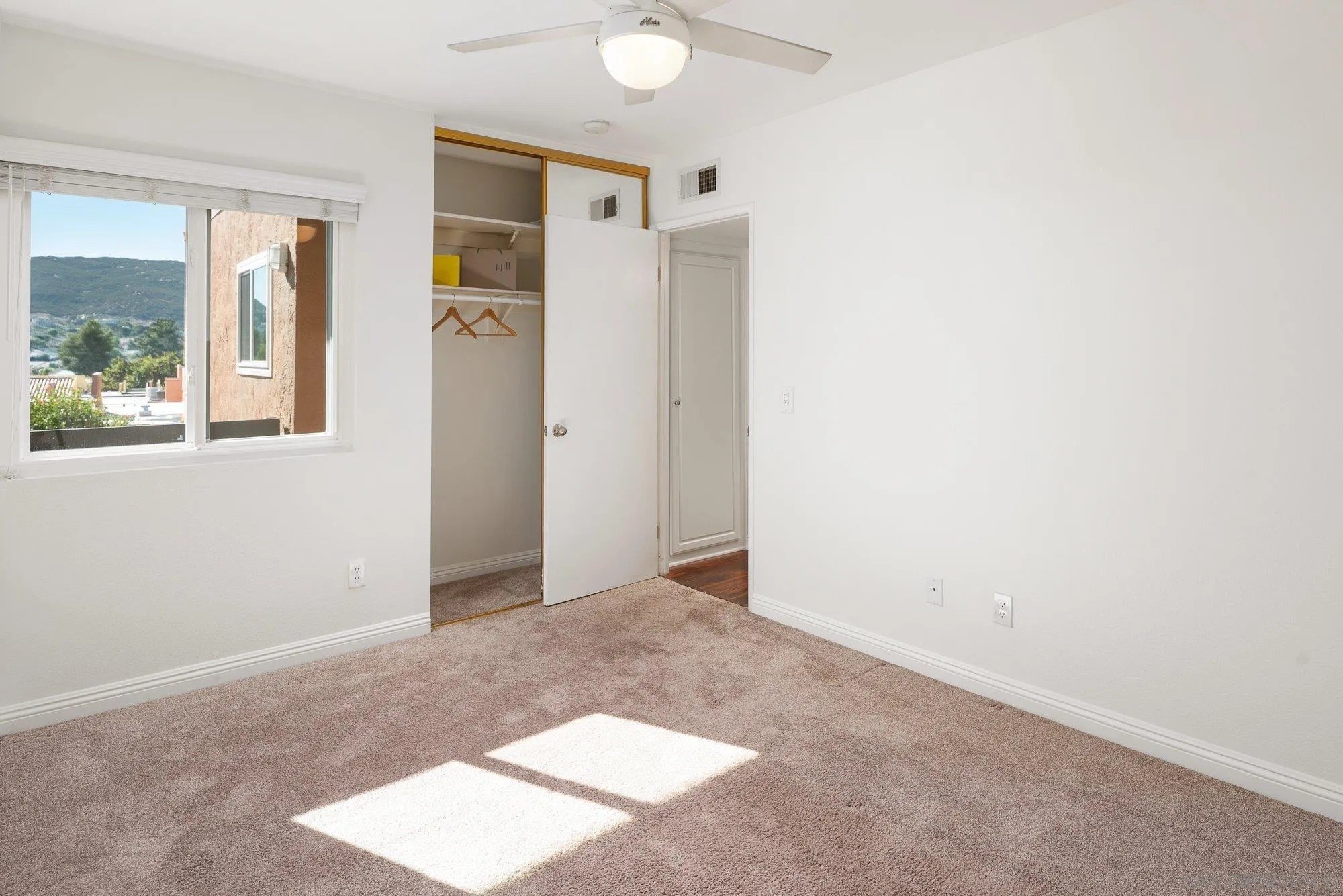 San Diego, California, 92127, United States, 2 Bedrooms Bedrooms, ,2 BathroomsBathrooms,Residential,For Sale,1954799