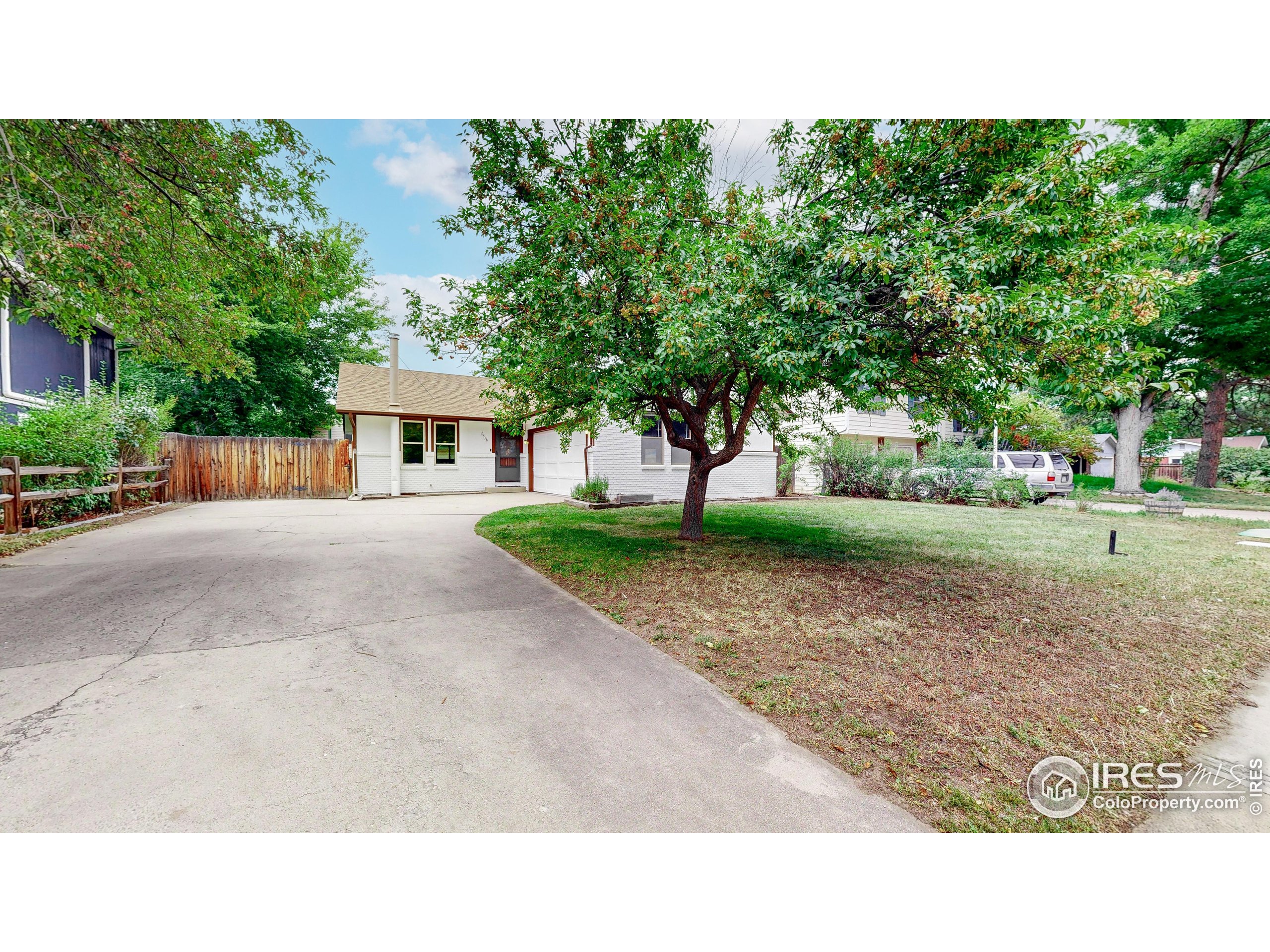 Fort Collins, Colorado, 80521, United States, 3 Bedrooms Bedrooms, ,1 BathroomBathrooms,Residential,For Sale,1948216