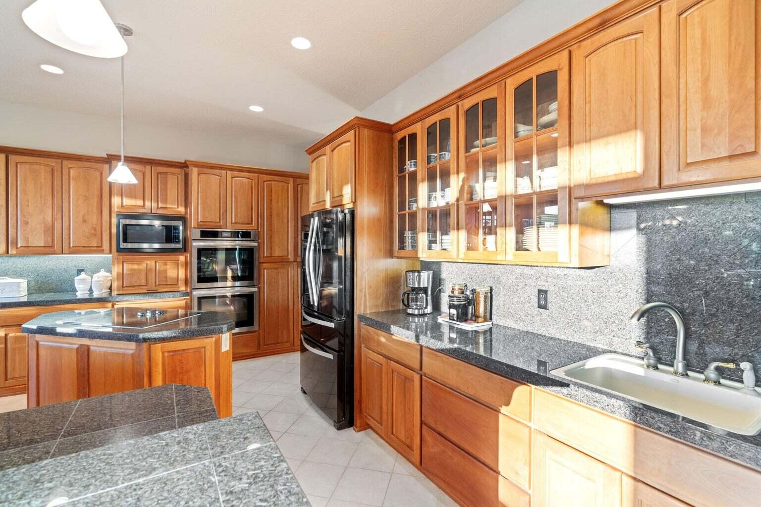 Powell Butte, Oregon, 97753, United States, 3 Bedrooms Bedrooms, ,4 BathroomsBathrooms,Residential,For Sale,1818290