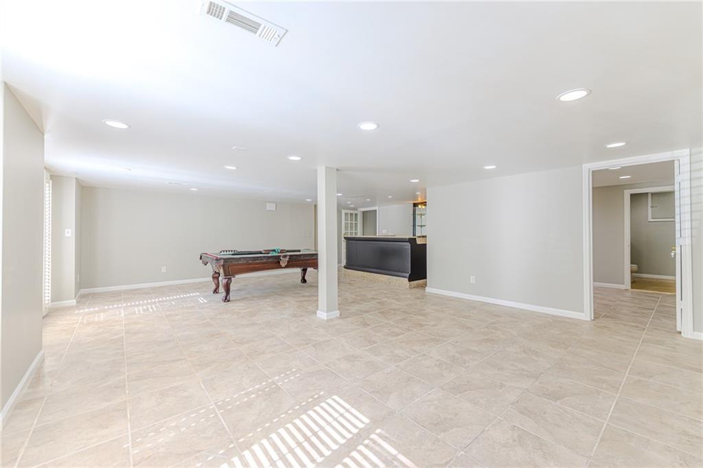 Atlanta, Georgia, 30350, United States, 5 Bedrooms Bedrooms, ,5 BathroomsBathrooms,Residential,For Sale,1987356