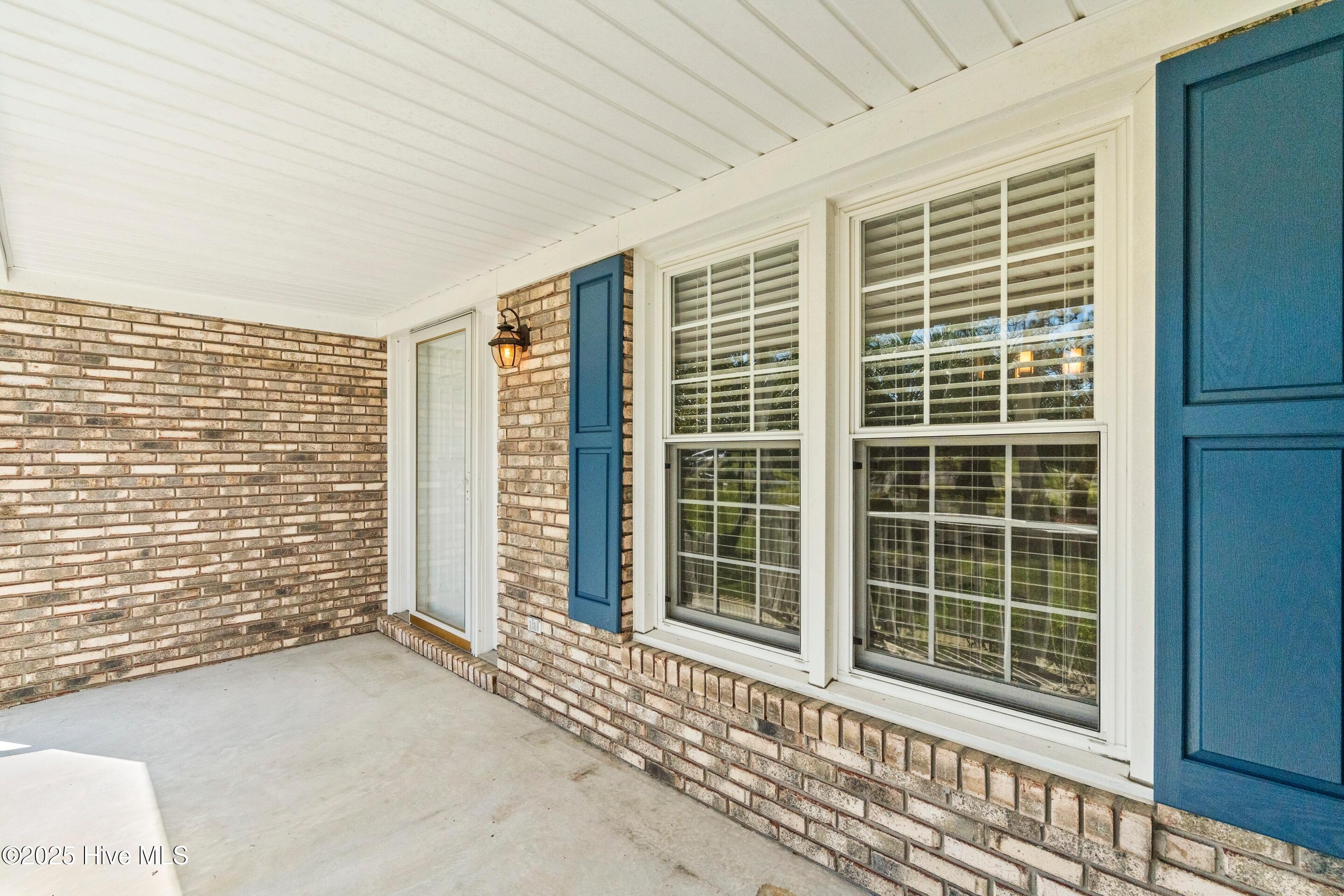 Wilmington, North Carolina, 28409, United States, 4 Bedrooms Bedrooms, ,3 BathroomsBathrooms,Residential,For Sale,1967637