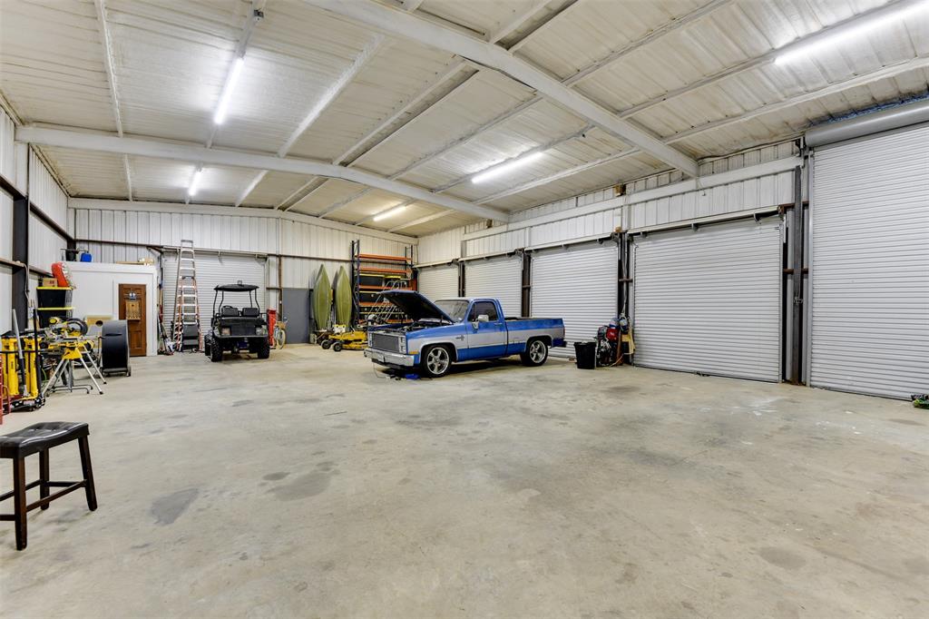 Alvarado, Texas, 76009, United States, 4 Bedrooms Bedrooms, ,2 BathroomsBathrooms,Residential,For Sale,1979414