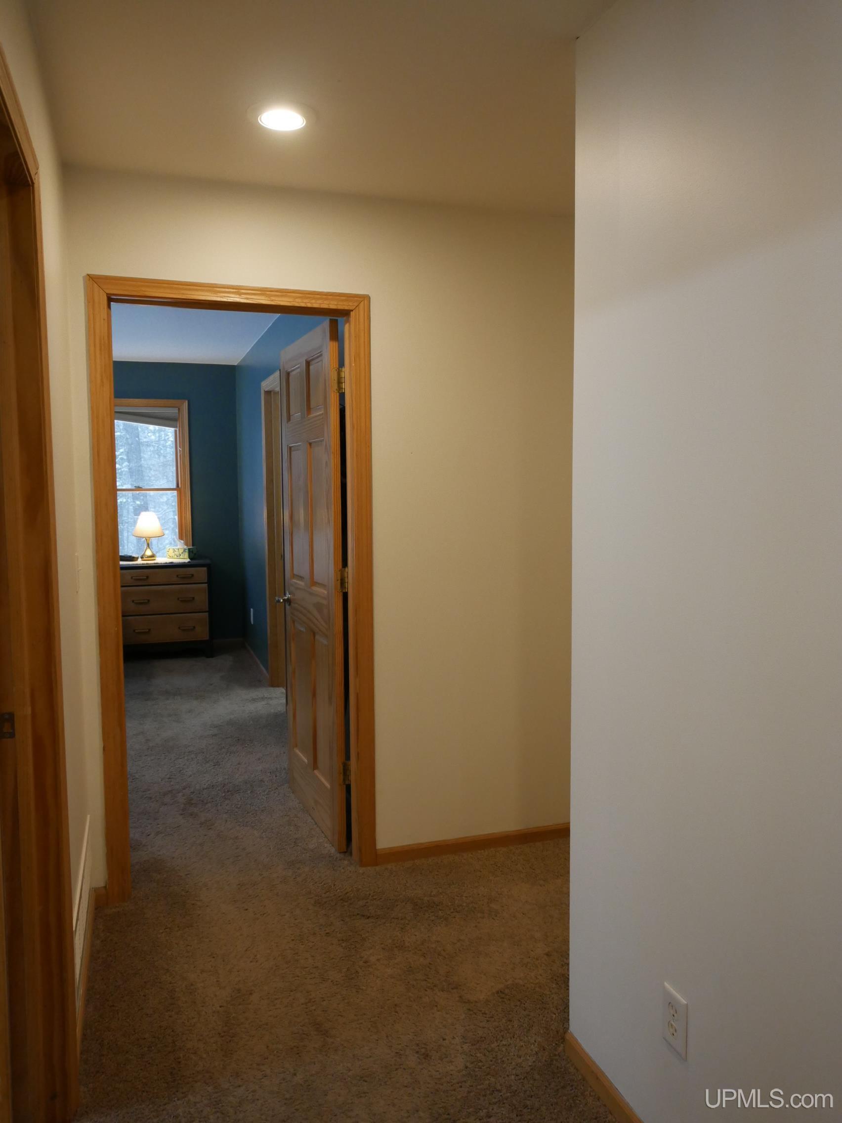 Houghton, Michigan, 49931, United States, 4 Bedrooms Bedrooms, ,3 BathroomsBathrooms,Residential,For Sale,1924380