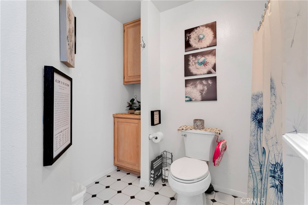 Pinon Hills, California, 92372, United States, 3 Bedrooms Bedrooms, ,2 BathroomsBathrooms,Residential,For Sale,1980325