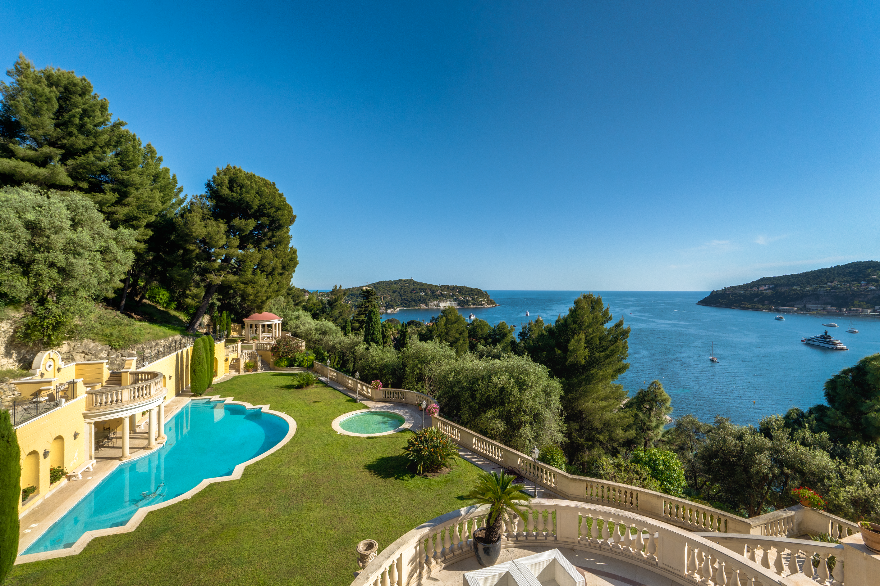  Luxury villa for sale in Villefranche-sur-Mer, historic 1.15 Ha estate with sea… - 物件實景