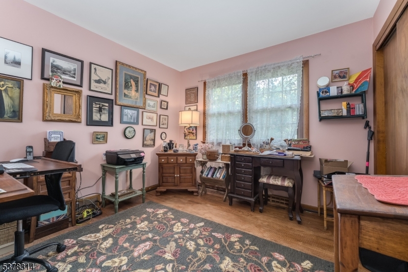 Raritan Twp., New Jersey, 08822, United States, 3 Bedrooms Bedrooms, ,2 BathroomsBathrooms,Residential,For Sale,1917160
