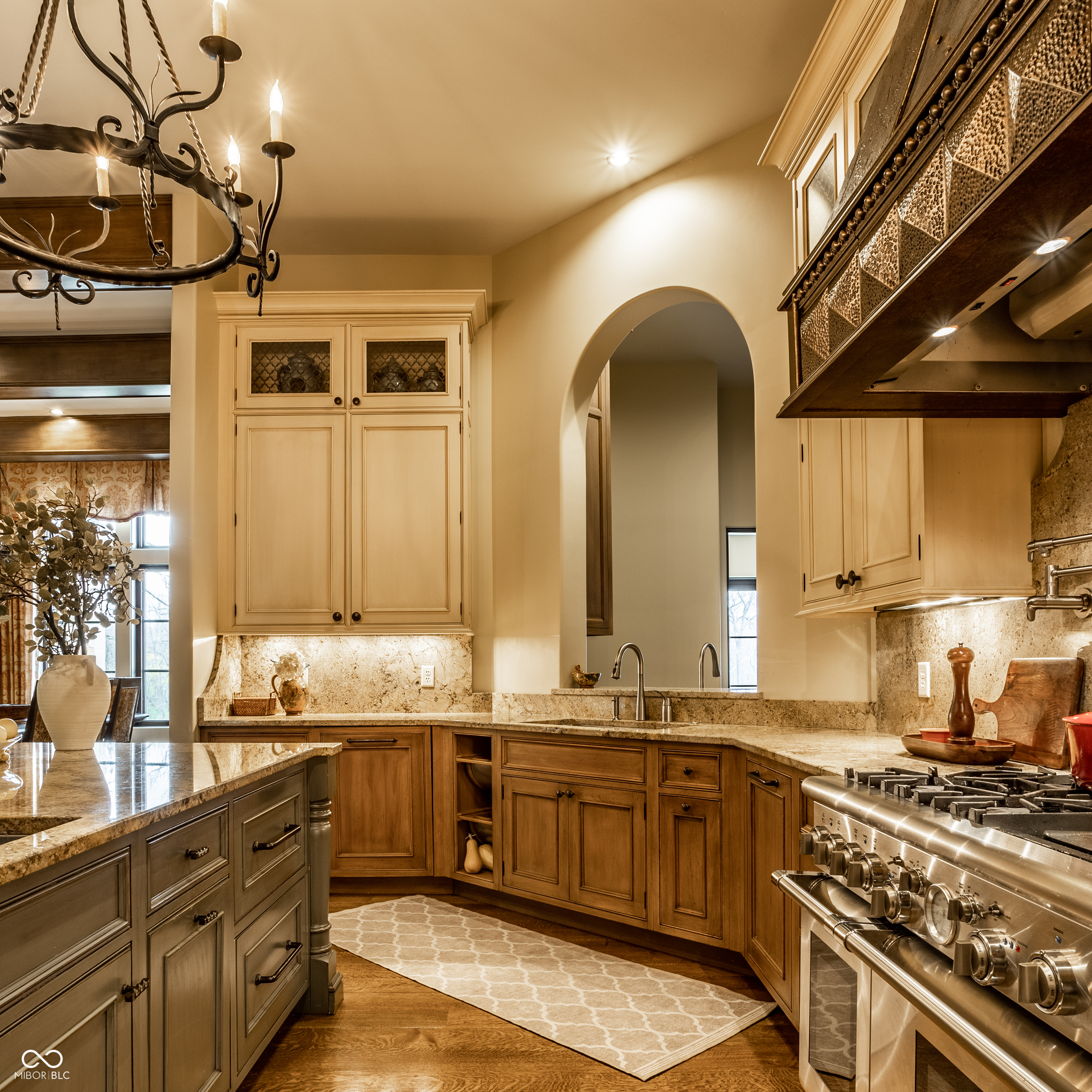 Zionsville, Indiana, 46077, United States, 5 Bedrooms Bedrooms, ,9 BathroomsBathrooms,Residential,For Sale,2012395