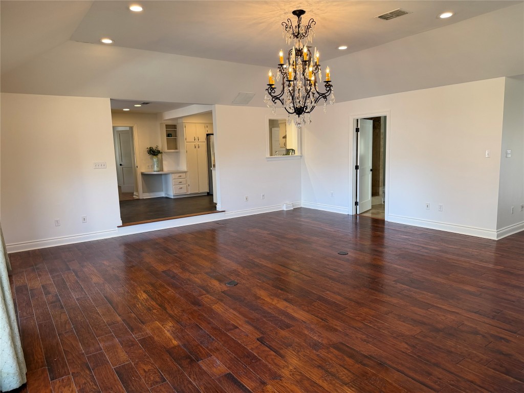 Austin, Texas, 78741, United States, 3 Bedrooms Bedrooms, ,3 BathroomsBathrooms,Residential,For Sale,1960519