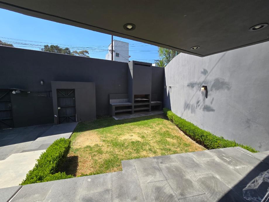 Tlalpan, Ciudad de México, 14386, Mexico, 3 Bedrooms Bedrooms, ,4 BathroomsBathrooms,Residential,For Sale,1713585