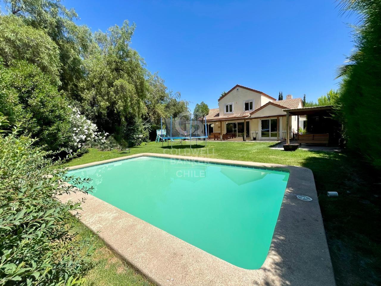 Colina, Chile, 5 Bedrooms Bedrooms, ,5 BathroomsBathrooms,Residential,For Sale,1700457