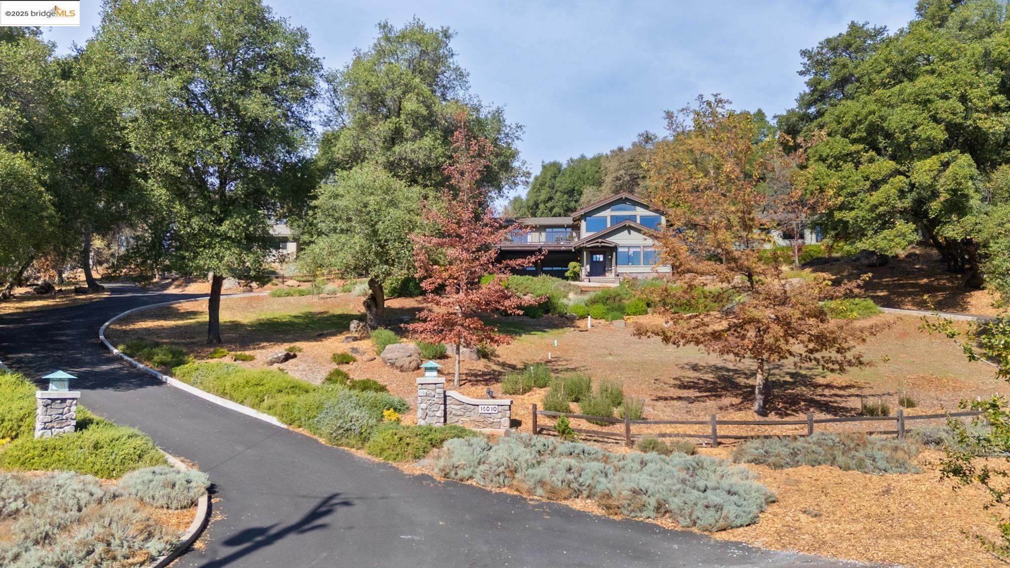 Sonora, California, 95370, United States, 4 Bedrooms Bedrooms, ,4 BathroomsBathrooms,Residential,For Sale,1987424