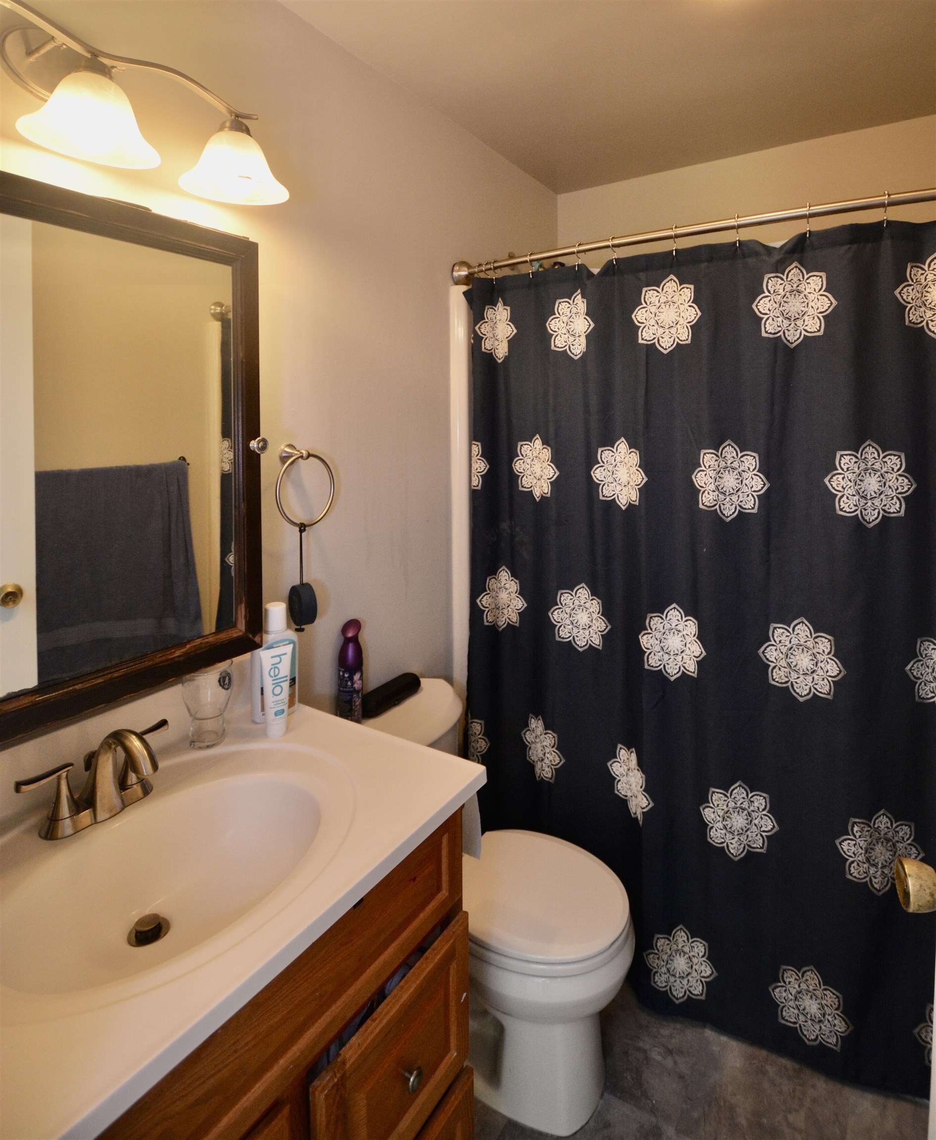 Grantham, New Hampshire, 03753, United States, 3 Bedrooms Bedrooms, ,3 BathroomsBathrooms,Residential,For Sale,1927366