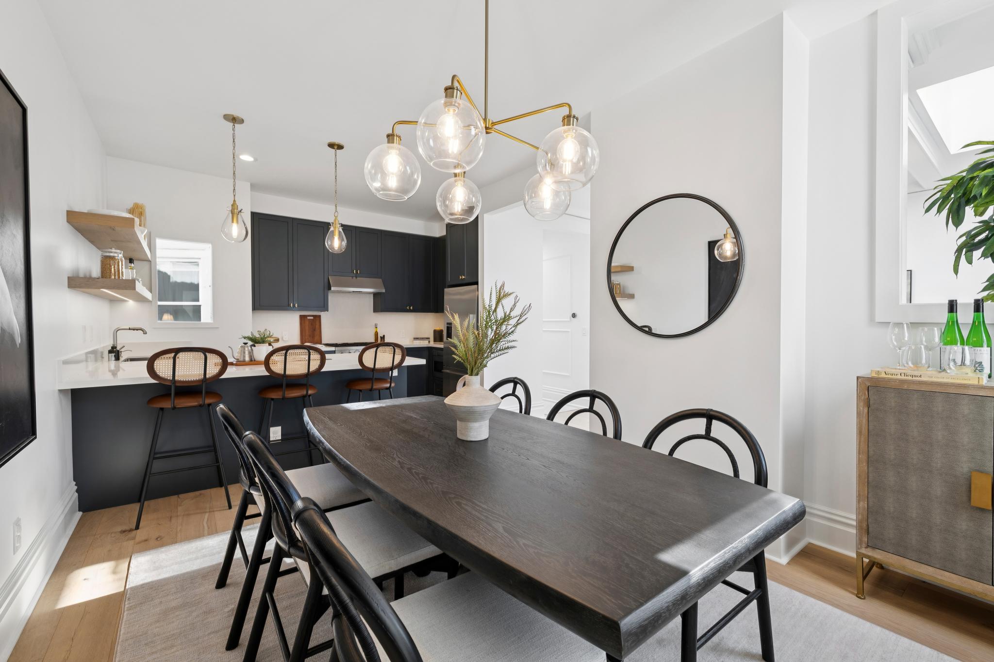  Spectacular top-floor NoPa condominium - 物件實景