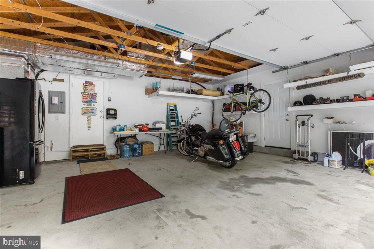 PASADENA, Maryland, 21122, United States, 4 Bedrooms Bedrooms, ,4 BathroomsBathrooms,Residential,For Sale,1979207