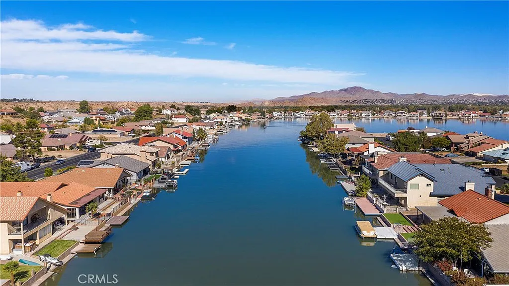 Victorvile, California, 92395, United States, 4 Bedrooms Bedrooms, ,2 BathroomsBathrooms,Residential,For Sale,1978607