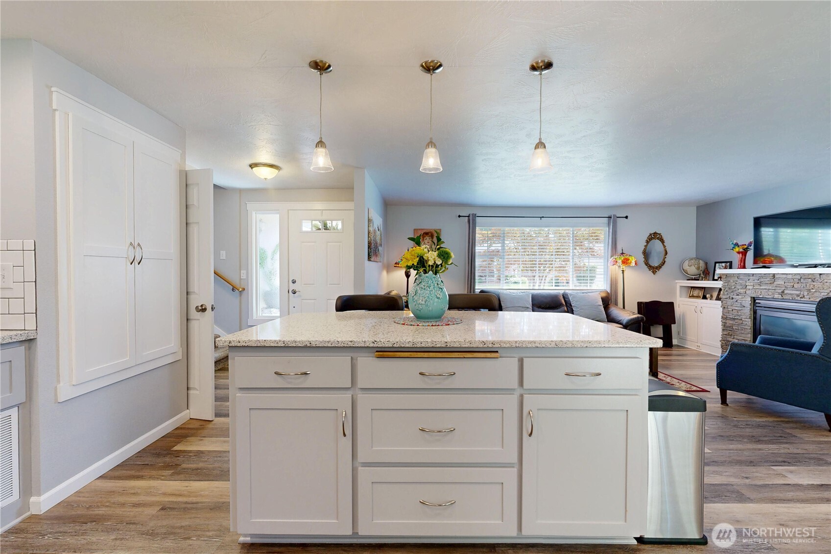 Walla Walla, Washington, 99362, United States, 4 Bedrooms Bedrooms, ,3 BathroomsBathrooms,Residential,For Sale,1918786