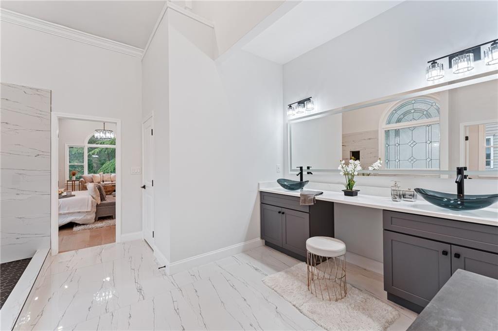 Mableton, Georgia, 30126, United States, 8 Bedrooms Bedrooms, ,8 BathroomsBathrooms,Residential,For Sale,1839228