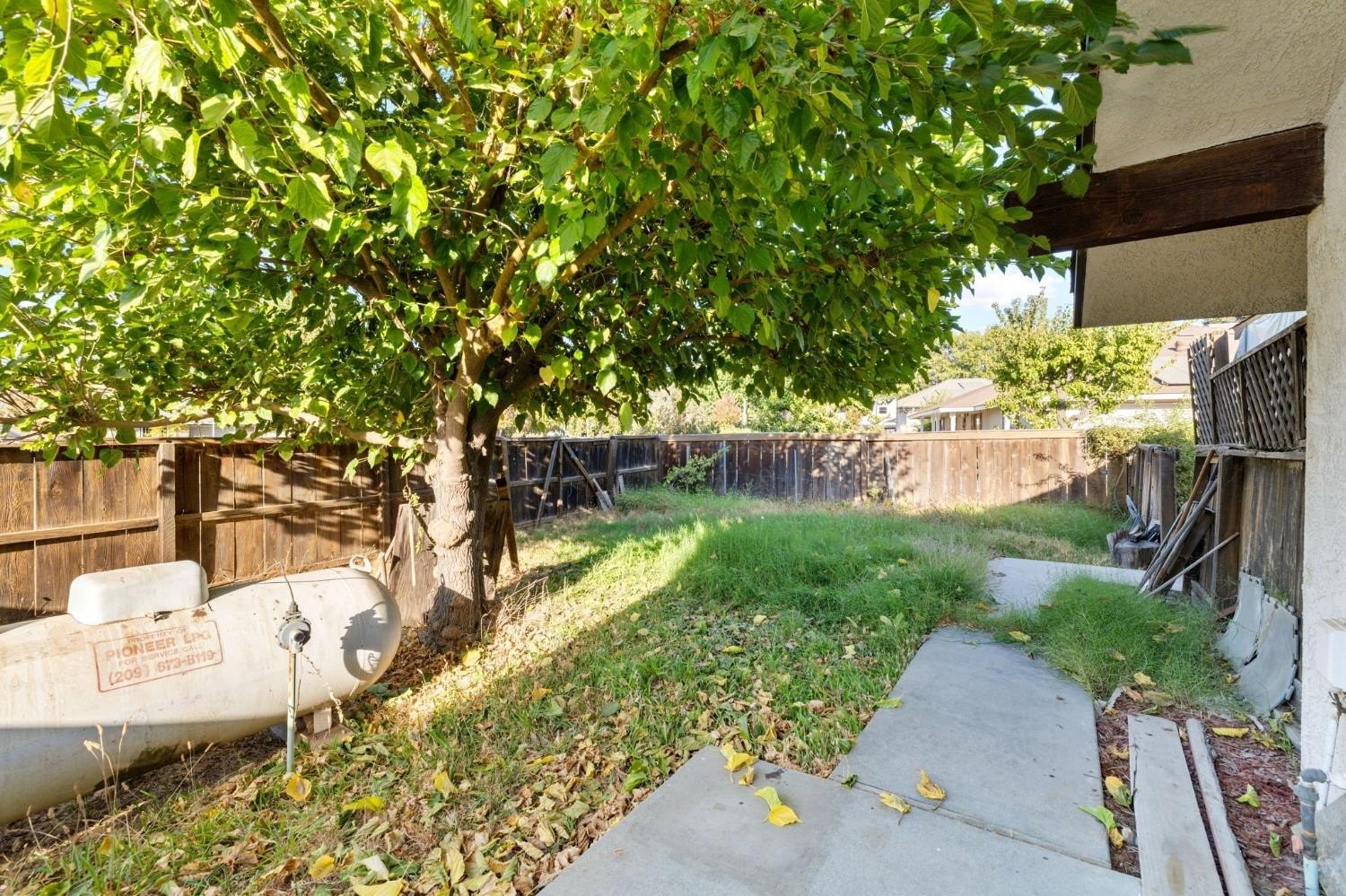 Madera, California, 93638, United States, 4 Bedrooms Bedrooms, ,3 BathroomsBathrooms,Residential,For Sale,1974014