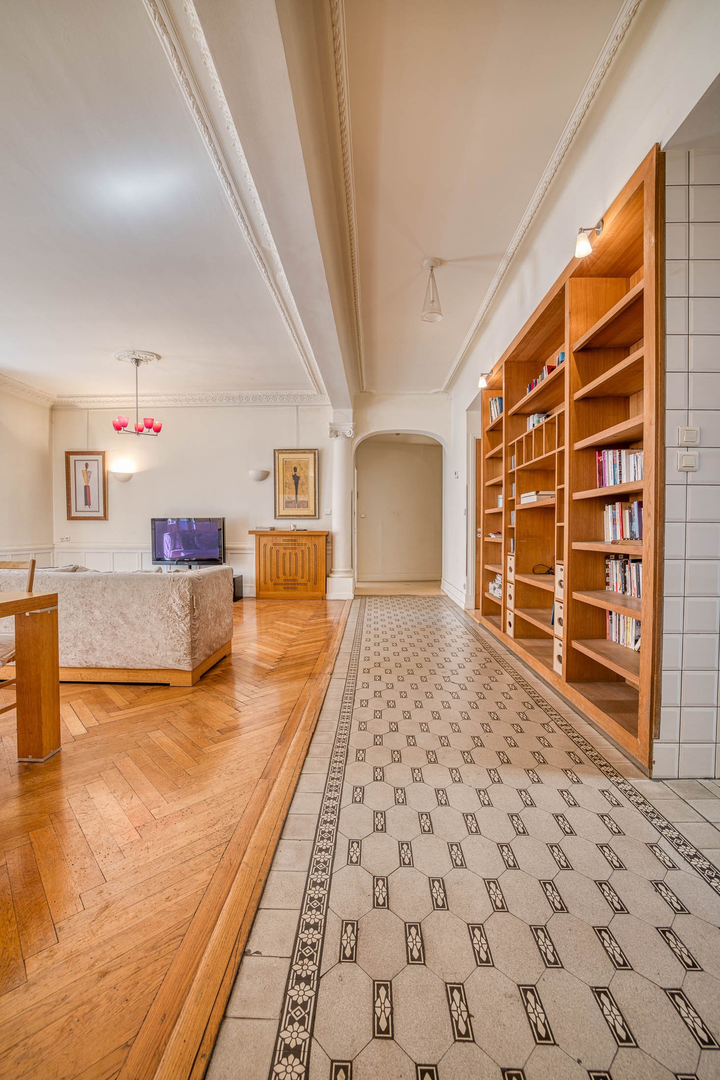  Characterful family apartment in the heart of the highly sought-after Ilots dis… - 物件實景