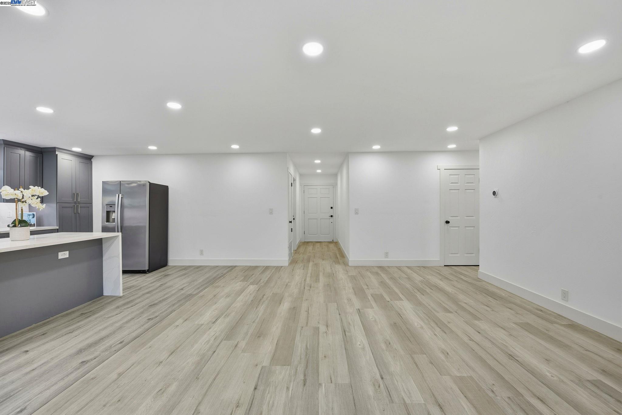 Union City, California, 94587, United States, 3 Bedrooms Bedrooms, ,2 BathroomsBathrooms,Residential,For Sale,2002986