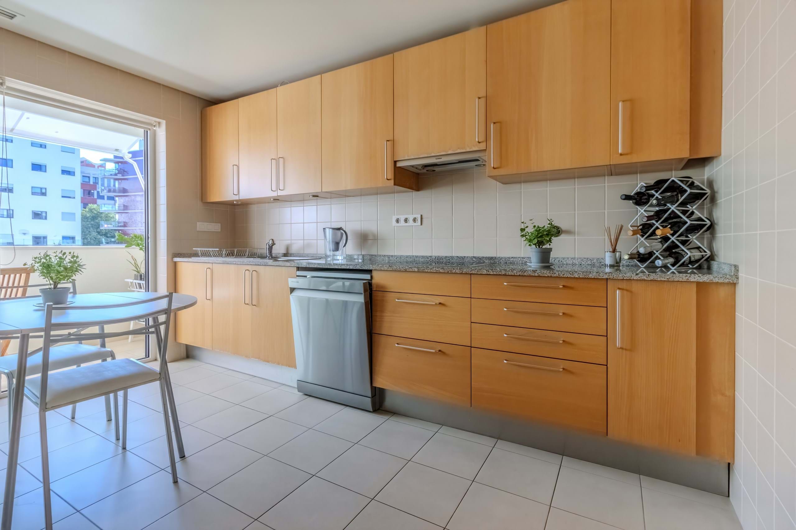 Lisboa, Lisbon, 1990-296, PT, 3 Bedrooms Bedrooms, ,3 BathroomsBathrooms,Residential,For Sale,1699182
