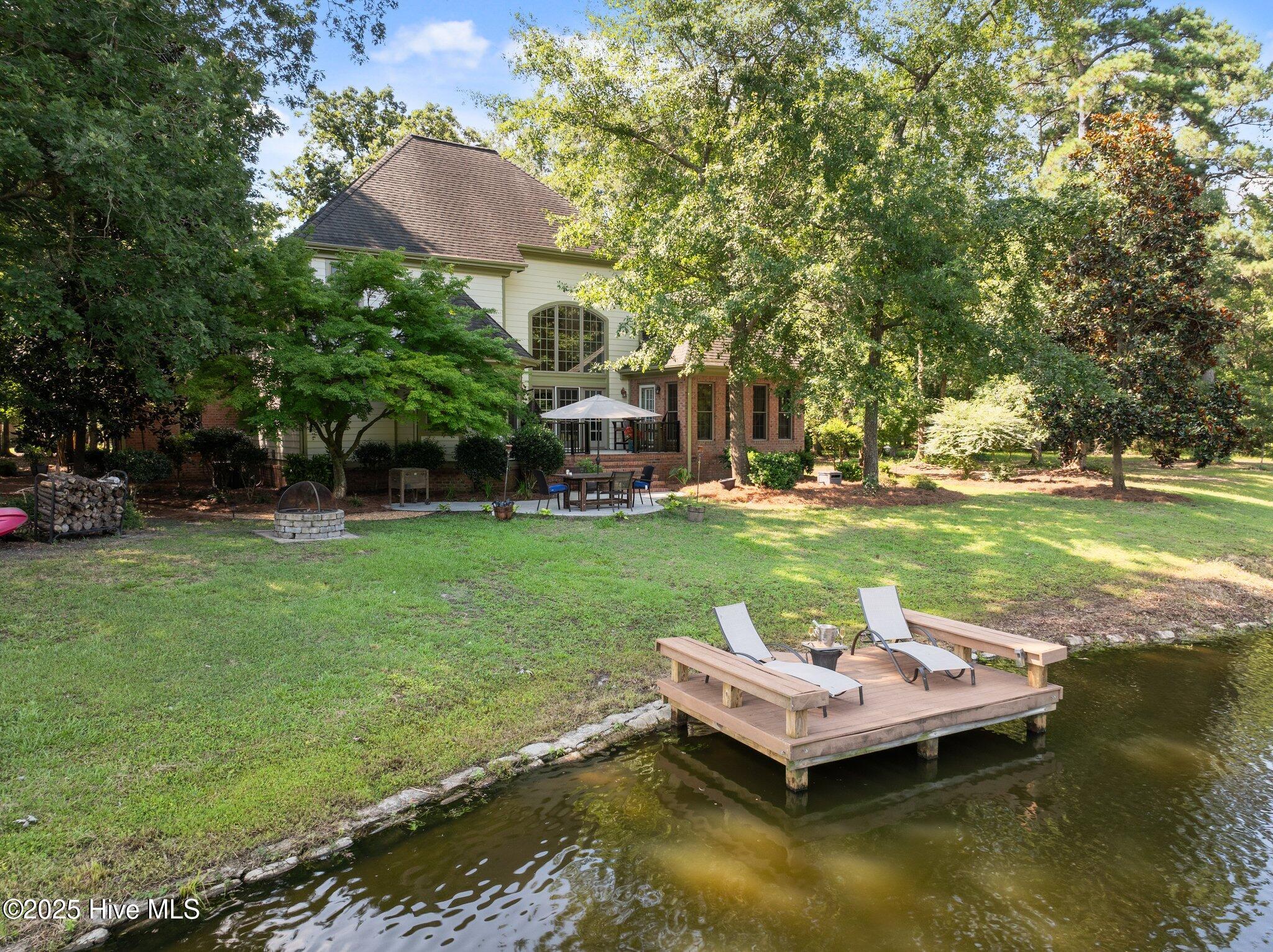 Wallace, North Carolina, 28466, United States, 4 Bedrooms Bedrooms, ,4 BathroomsBathrooms,Residential,For Sale,1930651