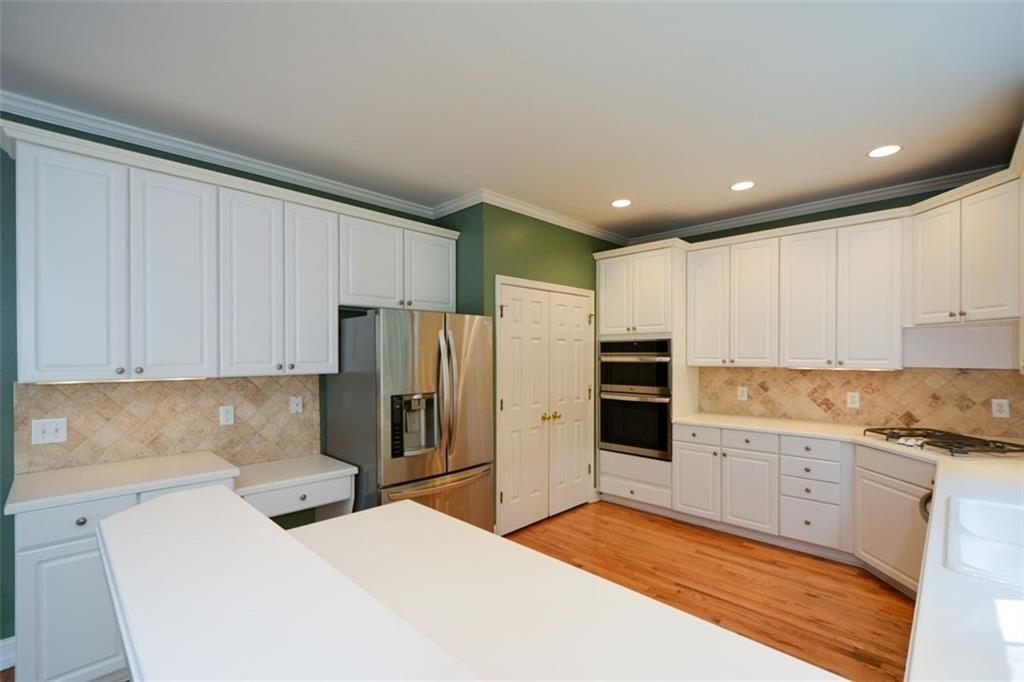 Alpharetta, Georgia, 30022, United States, 5 Bedrooms Bedrooms, ,5 BathroomsBathrooms,Residential,For Sale,2002154