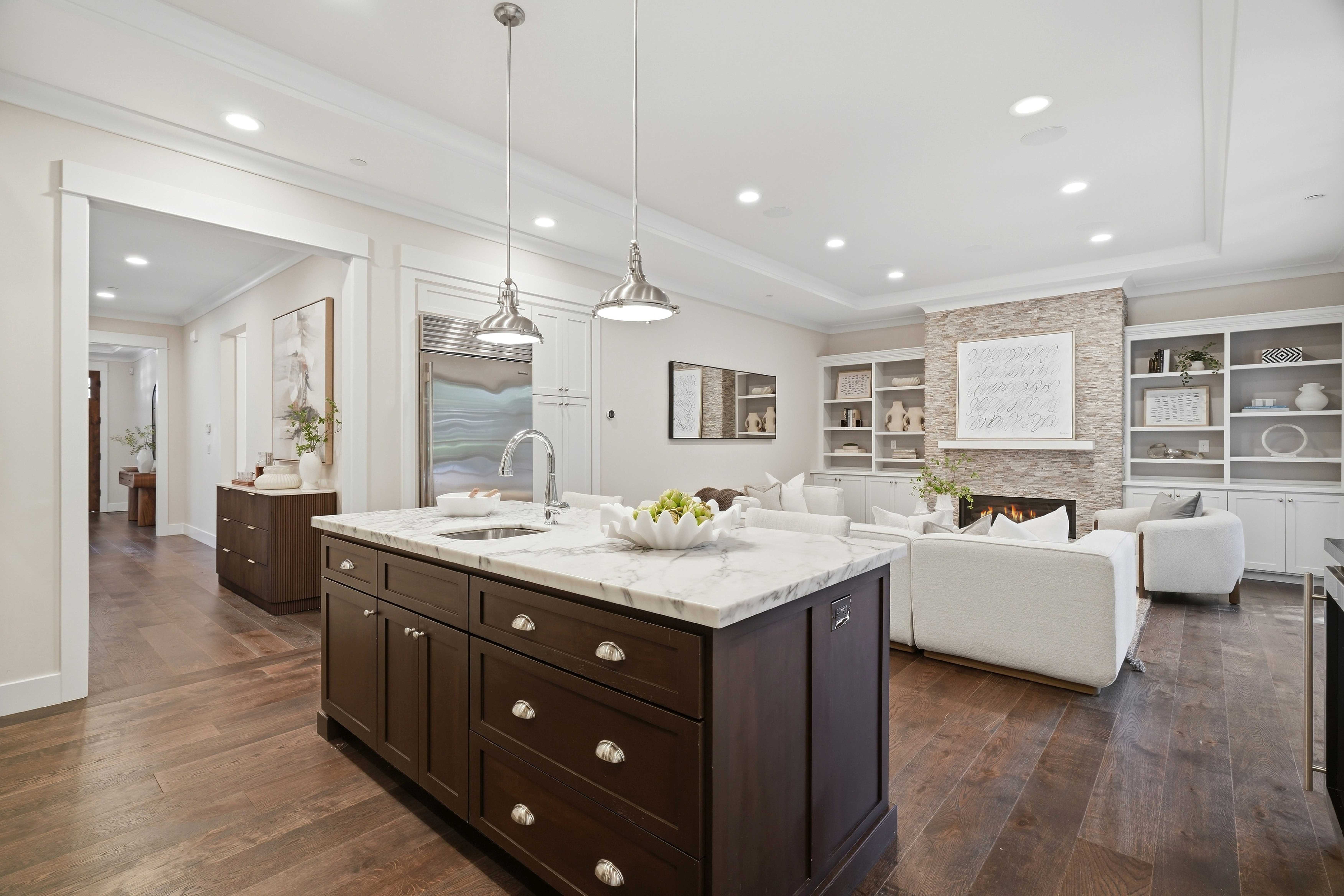  Turnkey Luxury and Premier Location in Beverly Terrace - 物件實景