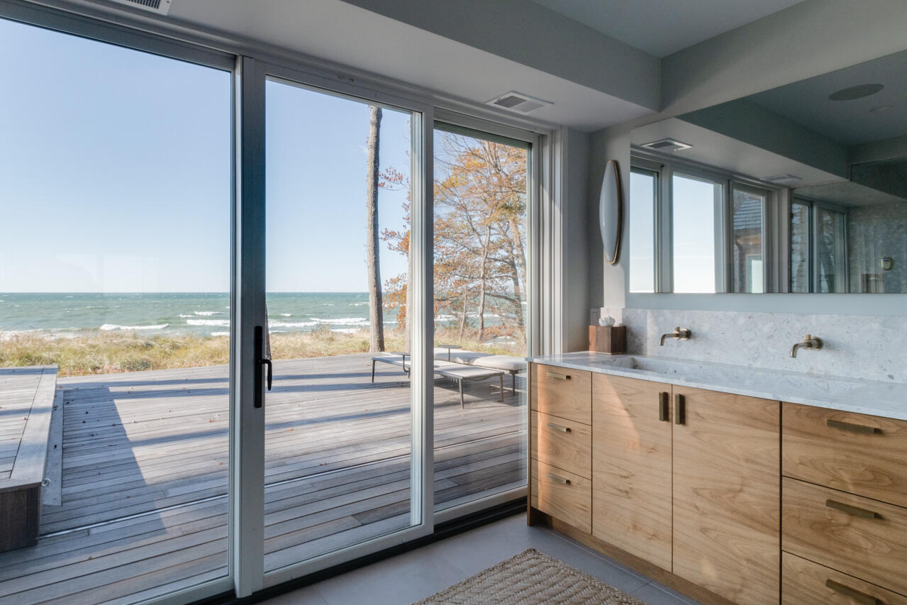 Fennville, Michigan, 49408, United States, 9 Bedrooms Bedrooms, ,10 BathroomsBathrooms,Residential,For Sale,1992421