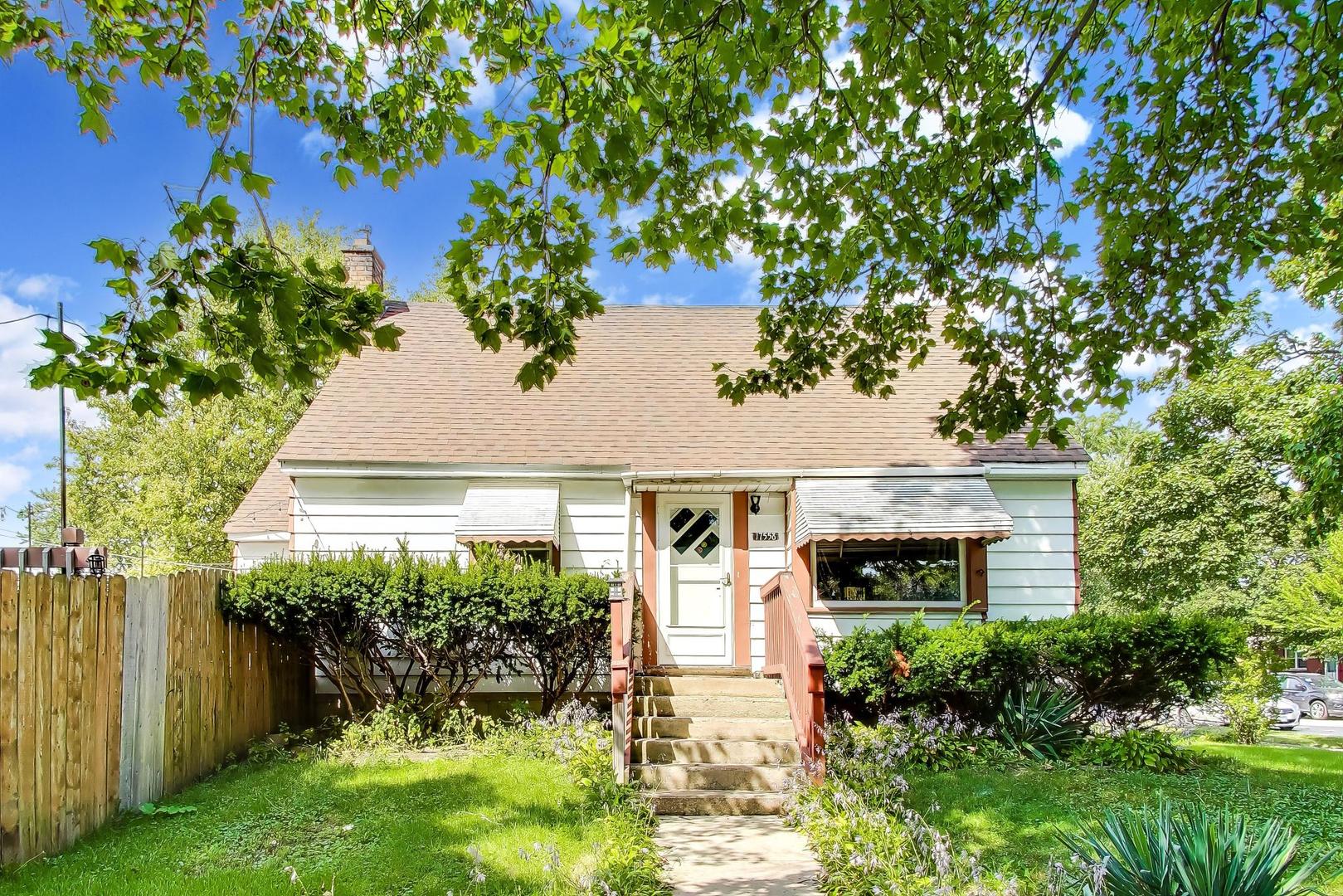 Community St, Lansing, IL 60438